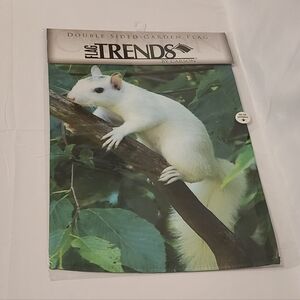 Garden Flag White Squirrel Leaves Double-sided by Carson 🩷